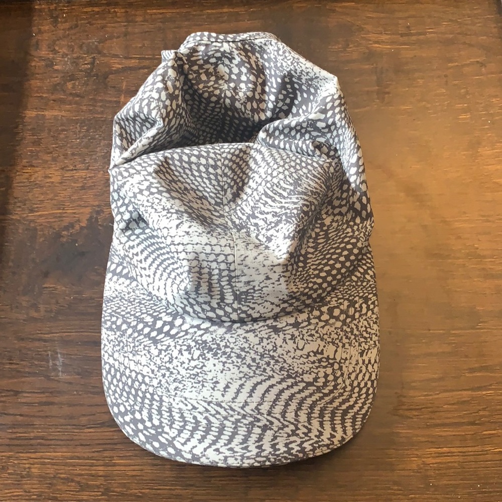 Lululemon cap